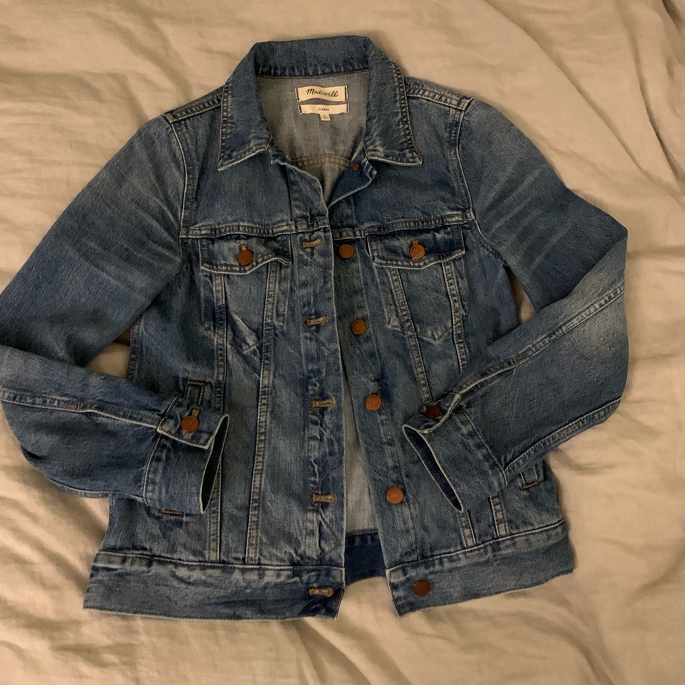 Madewell The Jean Jacket in Pinter Wash Size Small